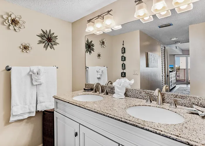 1314 * Clearwater Beach